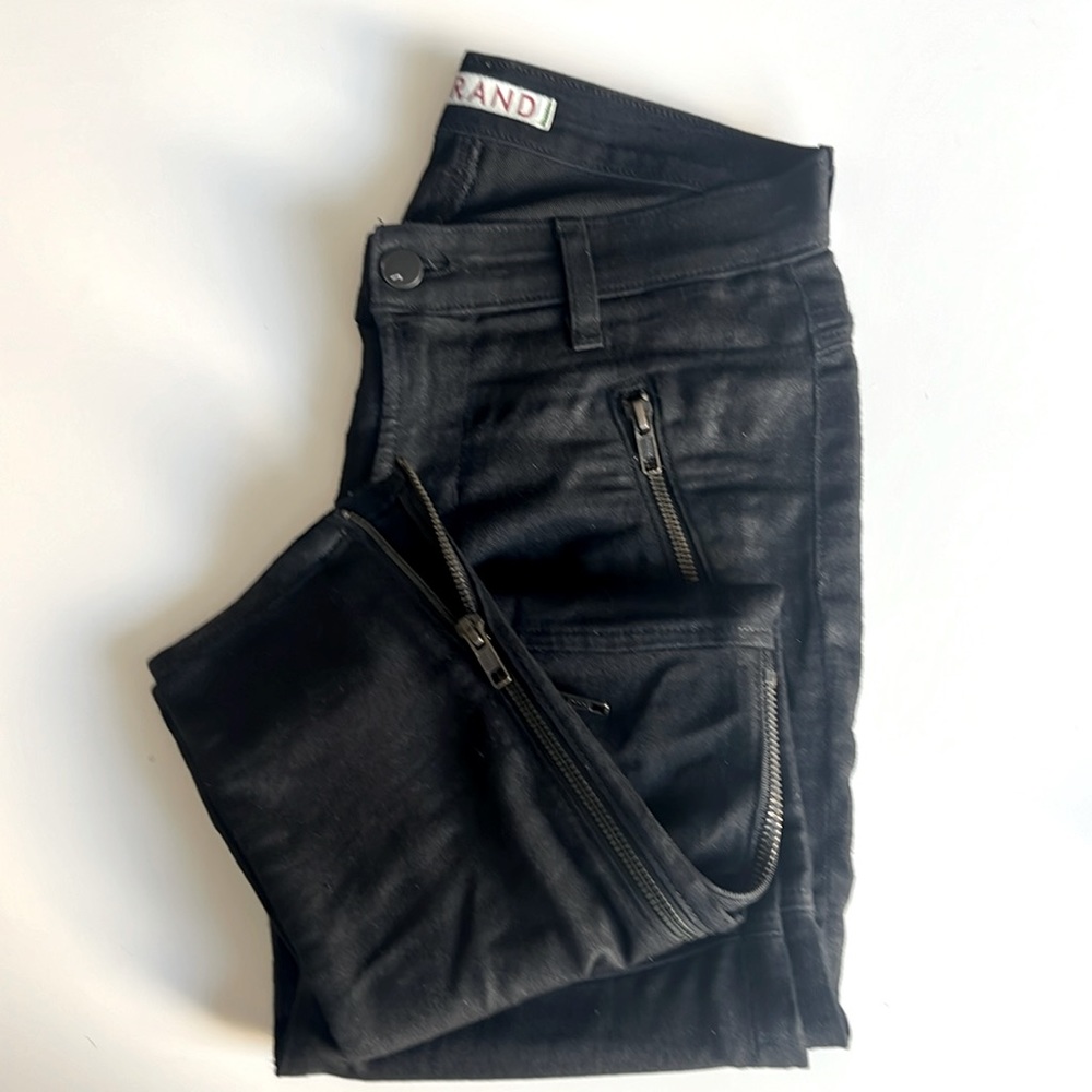 J BRAND BLACK COATED STEALTH JEANS SIZE 26